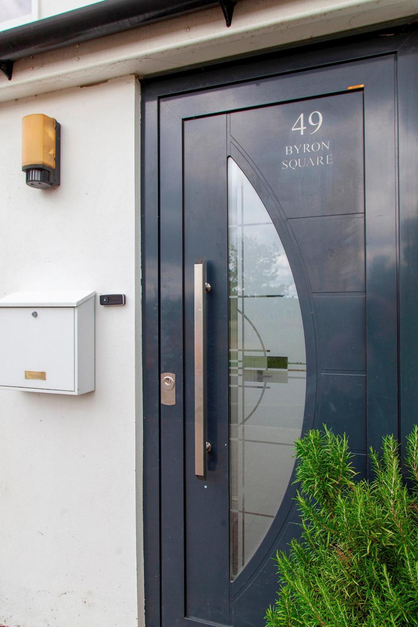 Pass The Keys 49 Byron Square Modern And Spacious 3 Bed Home With Free Parking Кембридж Экстерьер фото