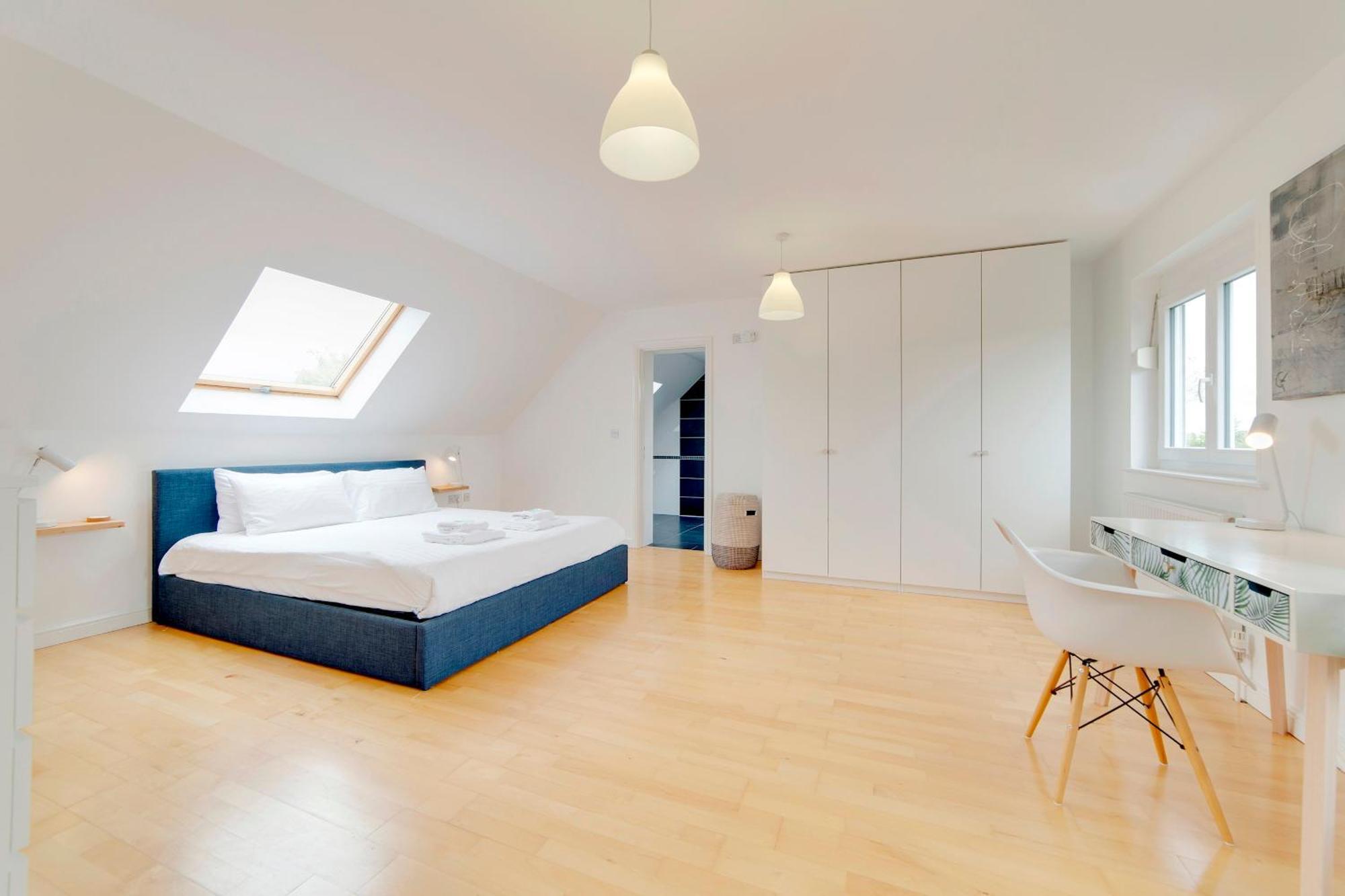 Pass The Keys 49 Byron Square Modern And Spacious 3 Bed Home With Free Parking Кембридж Экстерьер фото