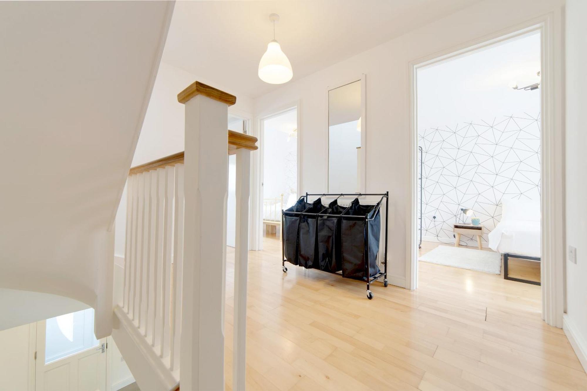 Pass The Keys 49 Byron Square Modern And Spacious 3 Bed Home With Free Parking Кембридж Экстерьер фото