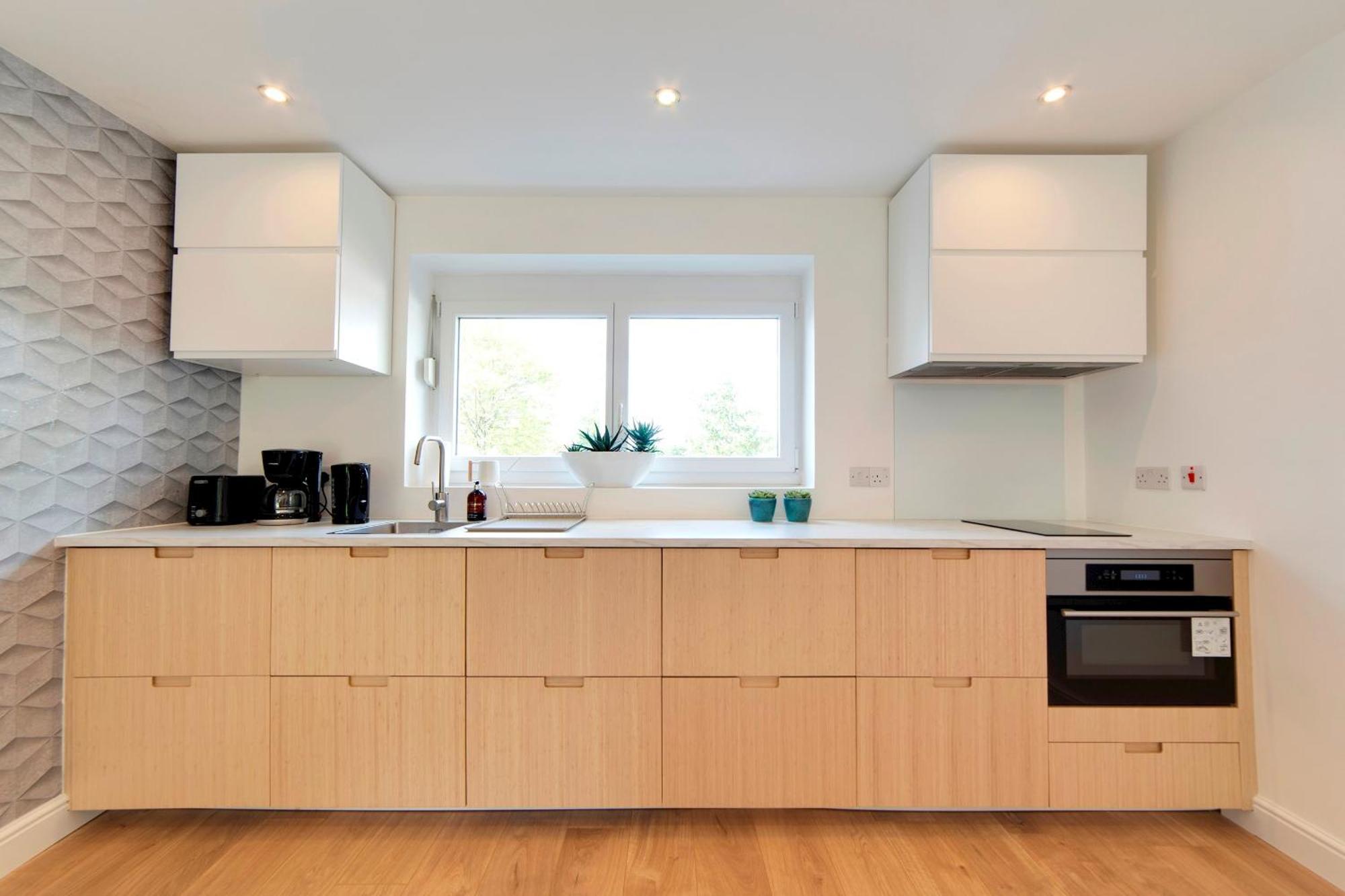 Pass The Keys 49 Byron Square Modern And Spacious 3 Bed Home With Free Parking Кембридж Экстерьер фото
