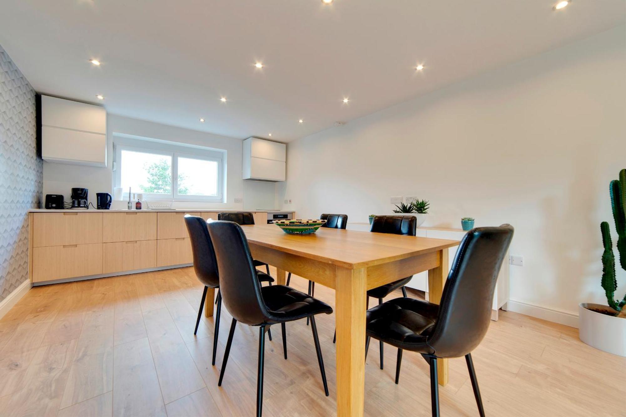 Pass The Keys 49 Byron Square Modern And Spacious 3 Bed Home With Free Parking Кембридж Экстерьер фото